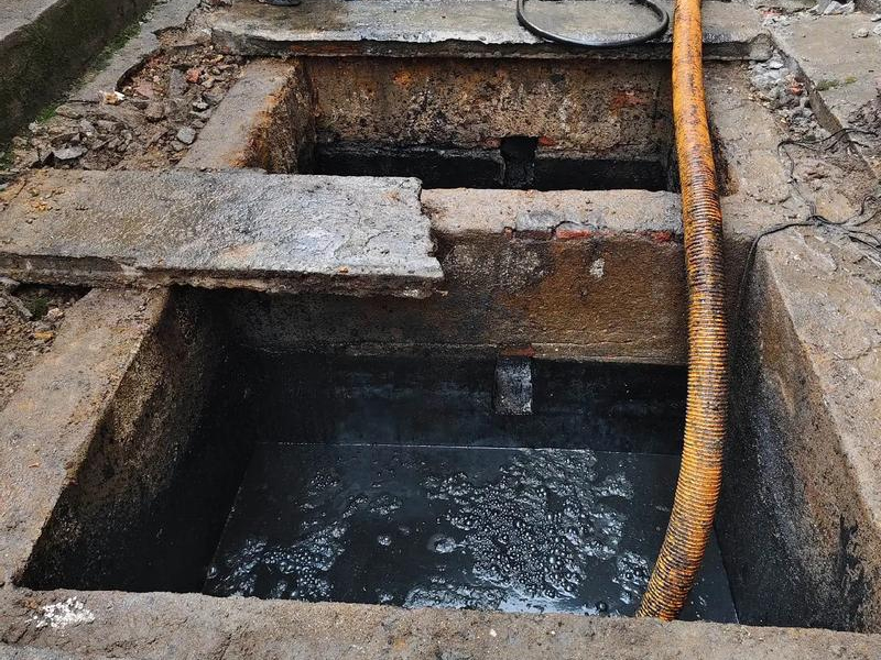 东城清理化粪池